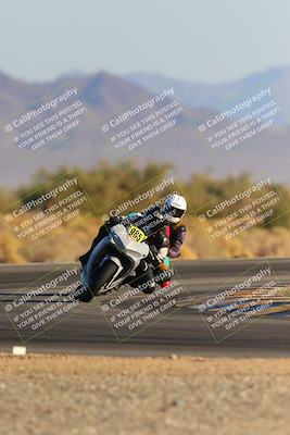media/Dec-09-2023-SoCal Trackdays (Sat) [[76a8ac2686]]/Turn 15 Set 1 (230pm)/